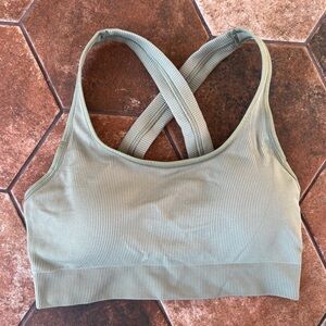 Athleta Aurora Scoop Bra Medium NWOT
